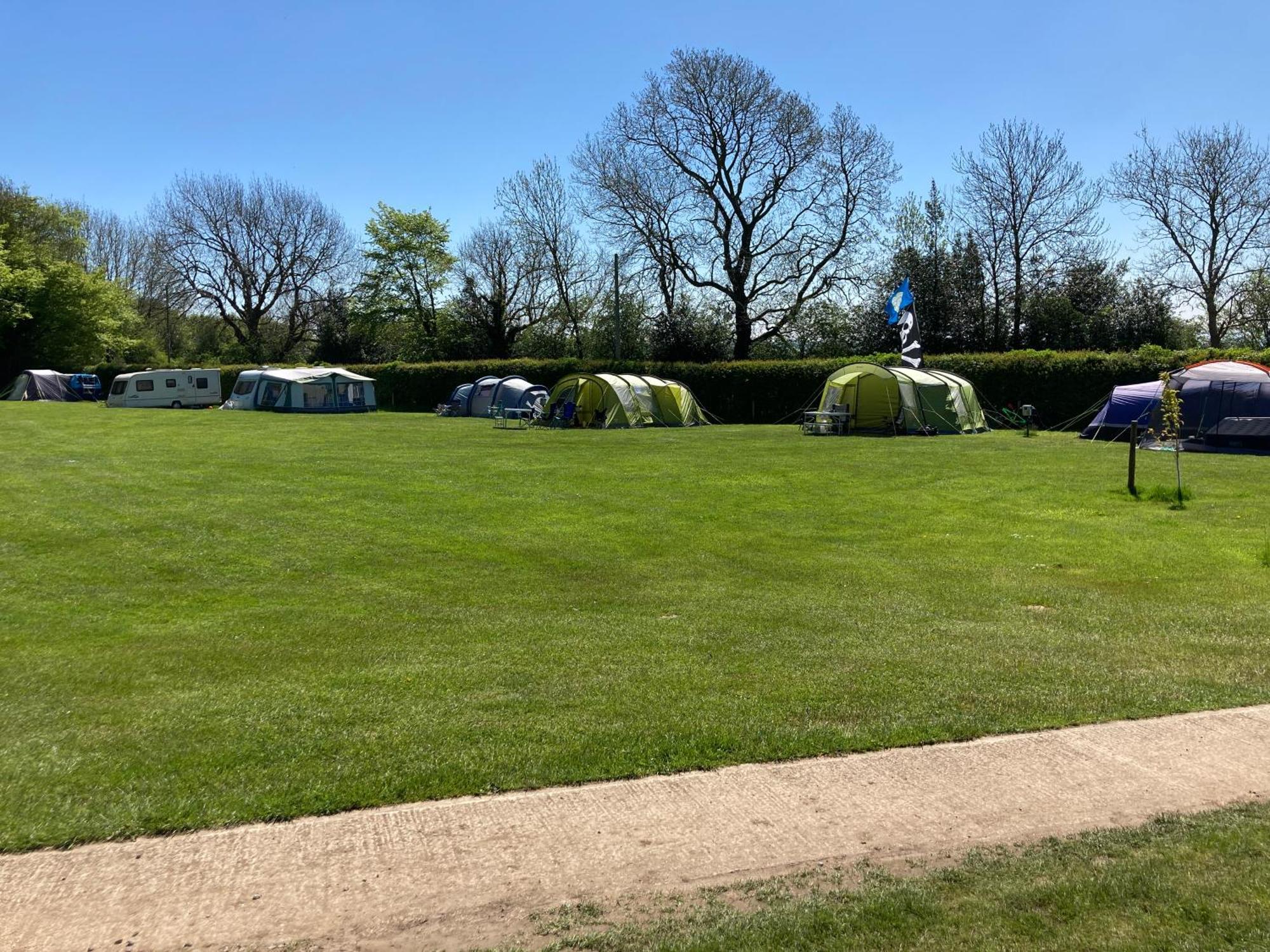 Bank Top Camping-North York Moors With Pitches For Caravans, Camper Vans And Tents Hotel Pickering Szoba fotó